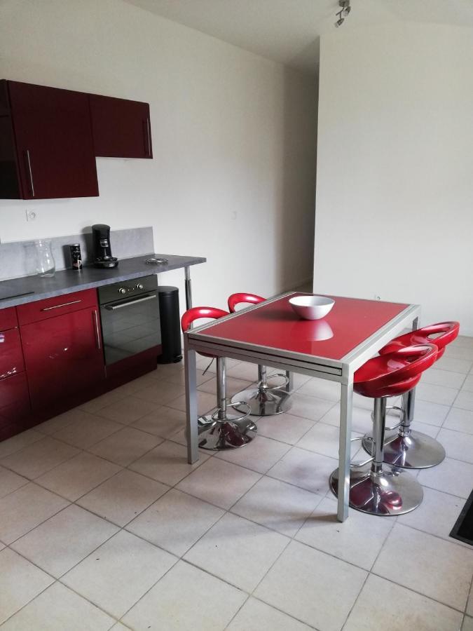 Logement Entier Au Calme Villers-Outreaux エクステリア 写真