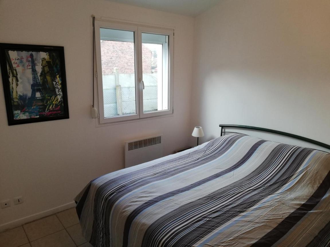 Logement Entier Au Calme Villers-Outreaux エクステリア 写真